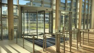 Fichet Security Solutions Belgique - Portillon Motorisé GlasStile RA - Contrôle d’accès